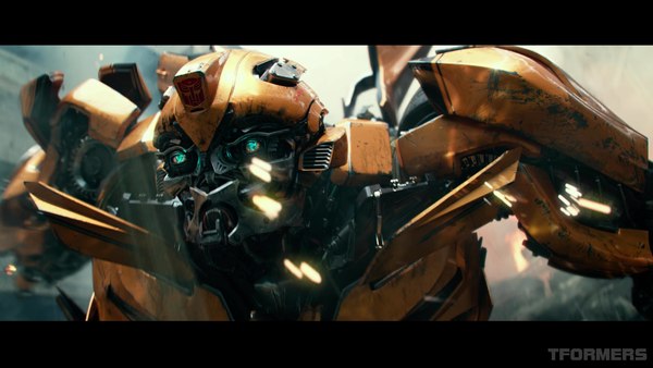 Transformers The Last Knight International Trailer 4K Screencap Gallery 073 (73 of 431)